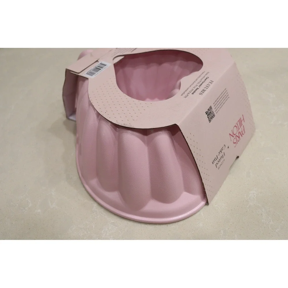 Paris Hilton 9.5 Inch Heart Shaped Fluted Cake Pan Pink Nonstick Ceramic